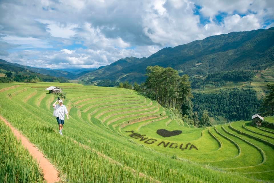 BẠN GHÉ THĂM SUỐI KIM 2